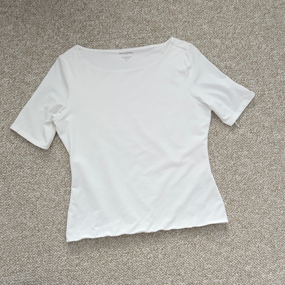 Banana Republic short sleeve white Tee